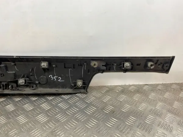 Jeep Grand Cherokee instrumentpanel ljusremsa OEM 1D55TRMAD image 9