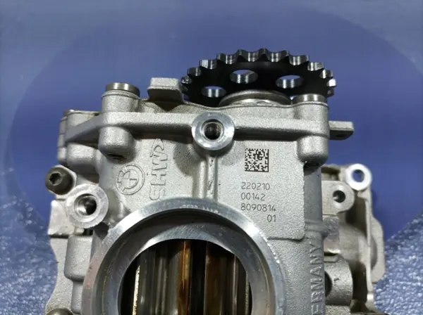 Bomba de aceite BMW OEM 8090814 para M4 G82 M3 G80 3.0T image 5