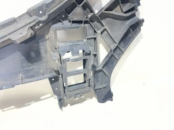 Voorlinker Bumper Glijder OEM A1678855303 Mercedes image 3