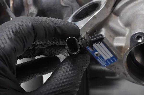 VOLVO XC90 S90 V90 2.0 D5 Turbocompresor 31459963 image 7