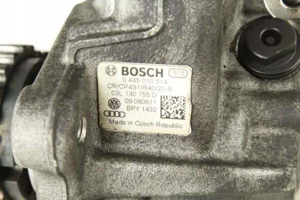 OEM 0445010514 ruiskutuspumppu VW Touranille image 6