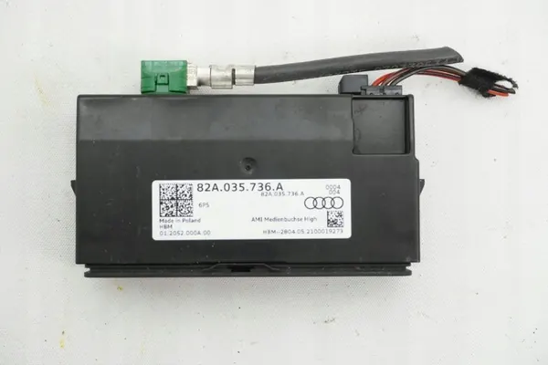 Tomada USB usada OEM 82A035736A para Audi image 3