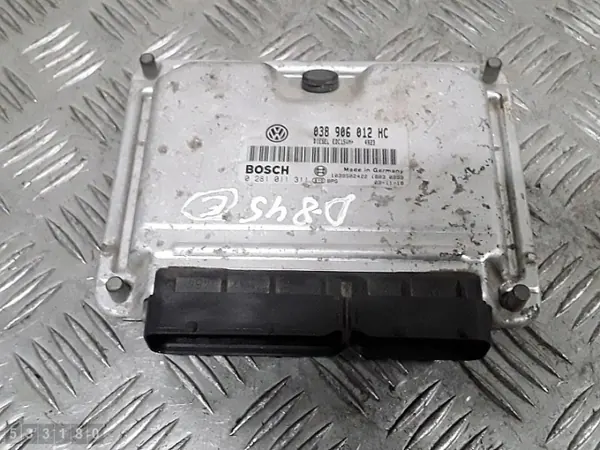 2003 Skoda Octavia ECU 1900TDI 038906012HC image 2