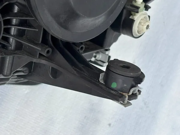 VW CRAFTER II MAN TGE Farol Direito H7 2017-2023 image 5