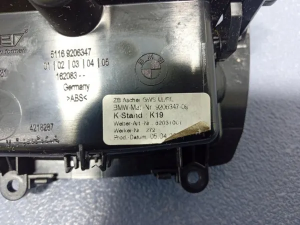 BMW 5 F10 F11 Asbak OEM 9206347 - Tunnelopslag image 6