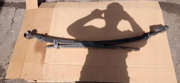Mitsubishi L200 Bakre bladfjädringssats OEM VS66H image 6