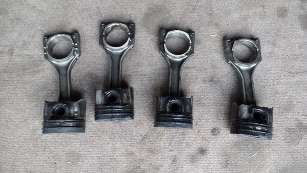 Piston Opel OE OEM 0687776302 pour Astra J 1.6 CDTI image 2
