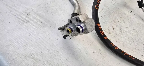 Ilmastointiputket Audi A4 B8 A5 1.8 TFSI 8K0260707AC image 4