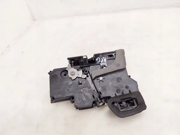 Linke Türschloss AUDI 4K0839015Q 2.0L Hybrid 2021 image 4