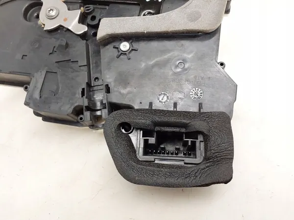 Linke Türschloss AUDI 4K0839015Q 2.0L Hybrid 2021 image 5