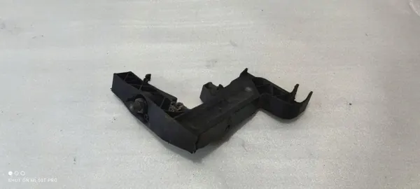 Audi A7 S7 4G 2014 Ajovalon Kiinnike OEM 4G8805607 image 4
