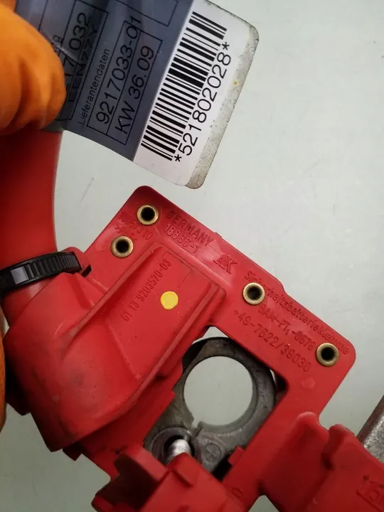 Conector de alimentação BMW 7 Série 2009 61139203570 image 4