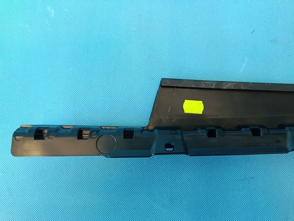 OEM 4KE837901 Etuoven Vasen Lista Audi Q8 e-tron image 7