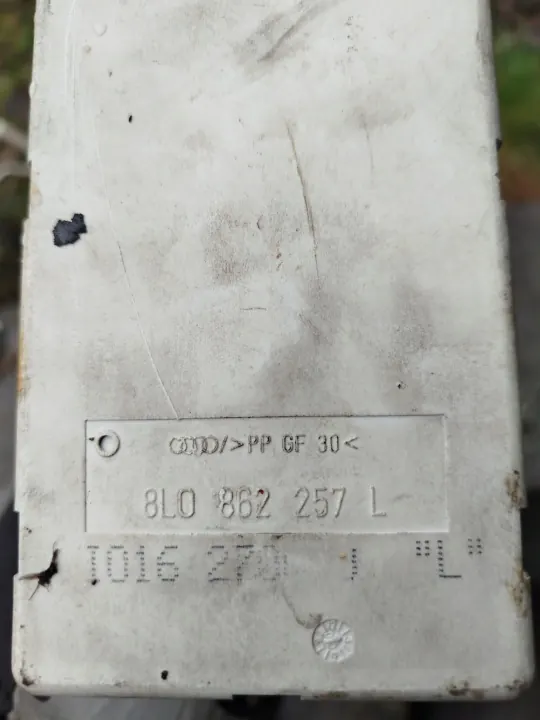 Centrale vergrendelingspomp OEM 8L0862257L voor Audi A3 8L image 6