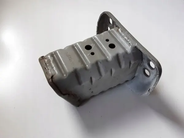 Amortisseur pare-chocs avant Toyota Yaris OEM 146270L023 image 2