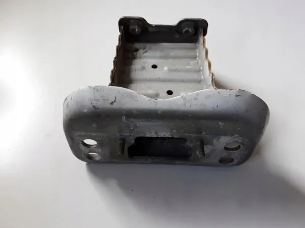 Amortisseur pare-chocs avant Toyota Yaris OEM 146270L023 image 3