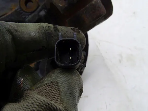 Ford Transit Custom I 15-23 2.0 EcoBlue Right Hub image 3