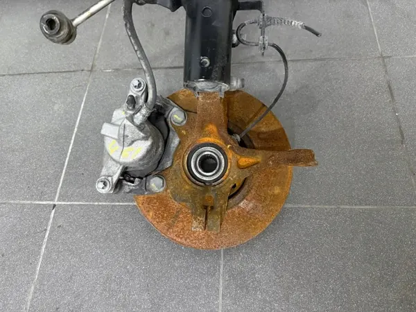 OEM 543026804R Oikea Etujousi Dacia Sandero image 9