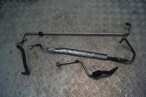 VW Amarok Lift Olieleidingen OEM 2H6317821/2 image 2