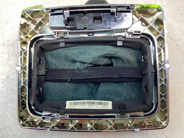 Pomo de cambio OEM A2042671510 para Mercedes Clase C W204 image 4