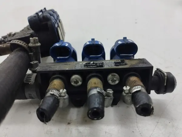 Inyector GLP Infiniti FX 2006 OEM 10R036413 image 3