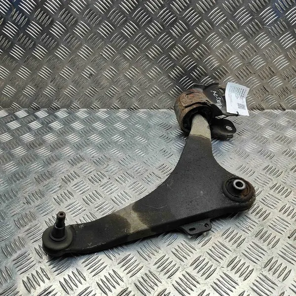 Volvo S60 2015 Braccio Anteriore Inferiore image 2