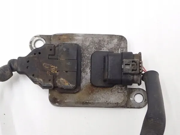 Lambda NOX Sensor OEM A0009052909 Mercedes C250 image 5