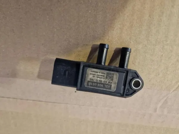 MAP-anturi OEM 03L906051B Audi A6 Avant 2.0L Diesel image 2