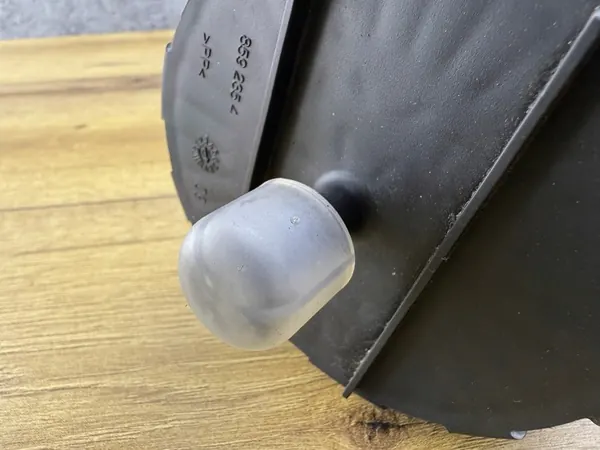 Bränsle Kolfilter Mercedes-Benz W204 1.6 CGI image 3