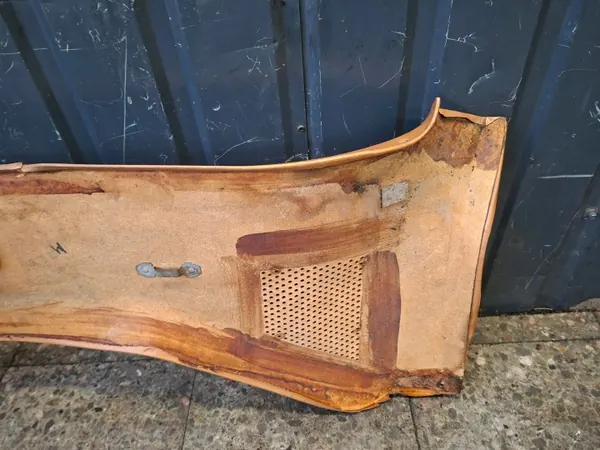 Tapis de coffre Mercedes W123 Break OEM Occasion image 8