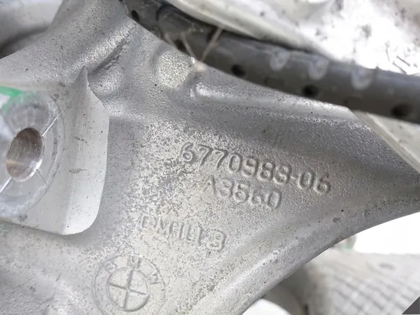 Braccio di controllo BMW OE 6770953 image 7