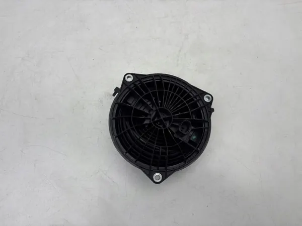 Bagagelucköppningshandtagsemblem OEM 6R6827469B VW Polo 6R image 3