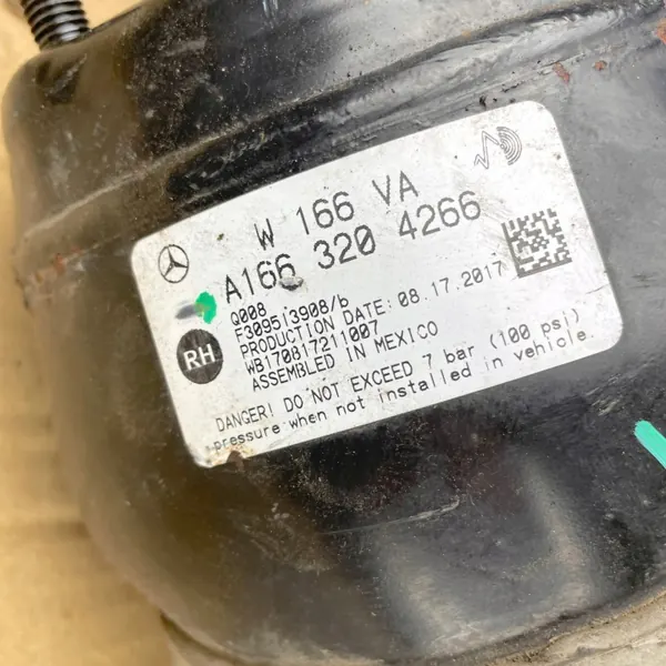 Mercedes GLE W166 Etu Oikea Jousitus OEM A1663204266 image 4