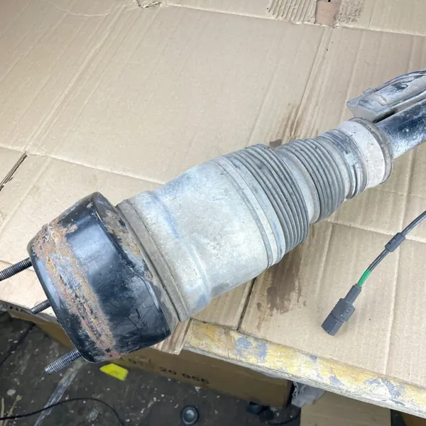 Mercedes GLE W166 Etu Oikea Jousitus OEM A1663204266 image 7