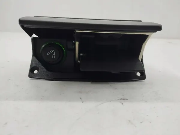 Maserati Quattroporte 2010 Aschenbecher hinten OEM AMD94369 image 3
