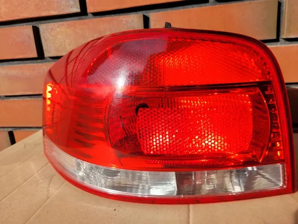 Lámpara Trasera Izquierda Audi A3 8P 3D 04- 8P0945095A image 2