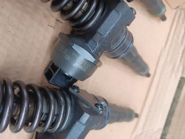 Injetor VW Seat Skoda Audi 1.9 TDI image 2