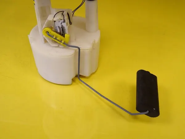 Brandstofniveausensor Renault Clio II 1.5D 8200128479 image 3