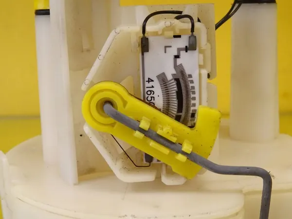 Brandstofniveausensor Renault Clio II 1.5D 8200128479 image 4