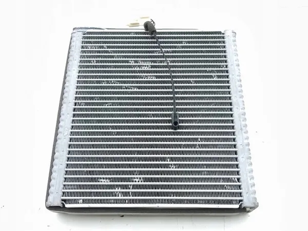 AC-förångare Hyundai Kona I 2022 OEM AMD219075 image 5