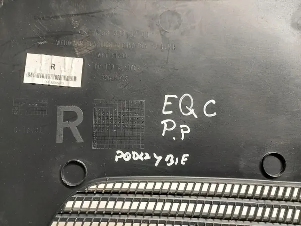 Mercedes EQC 400 W293 Pare-boue Avant Droit OEM A2538305200 image 5