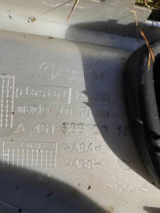 Grille de pare-chocs avant SMART FORTWO II image 3