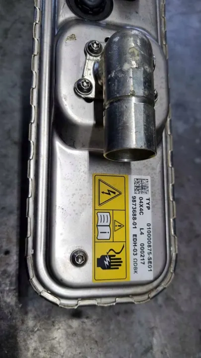 OEM 9873688 Akkunesteenlämmittäjä BMW X5 G05 image 3