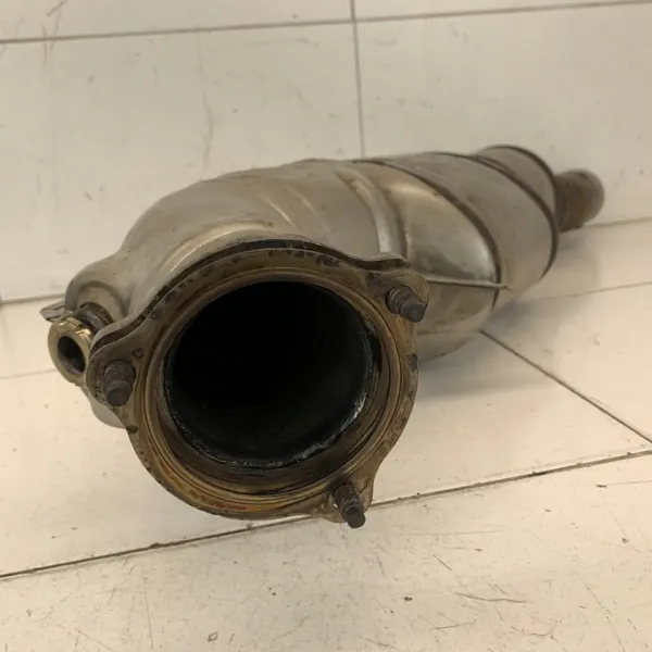 Catalyseur OEM 5458563254568789632142 Audi A6 image 3