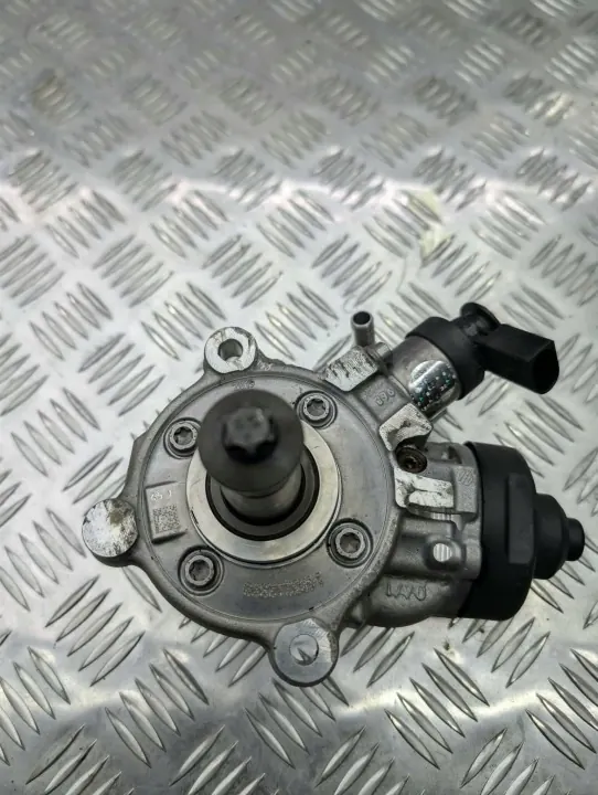 OEM 8579230 ruiskutuspumppu BMW B47 moottorille image 5