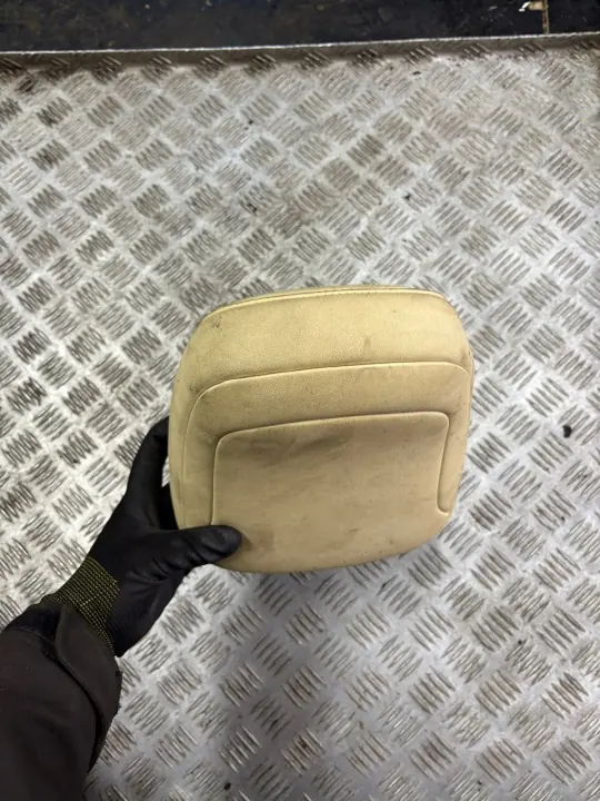 OEM Pääntuki Lexus NX 300 Etuistuin Oikea image 3