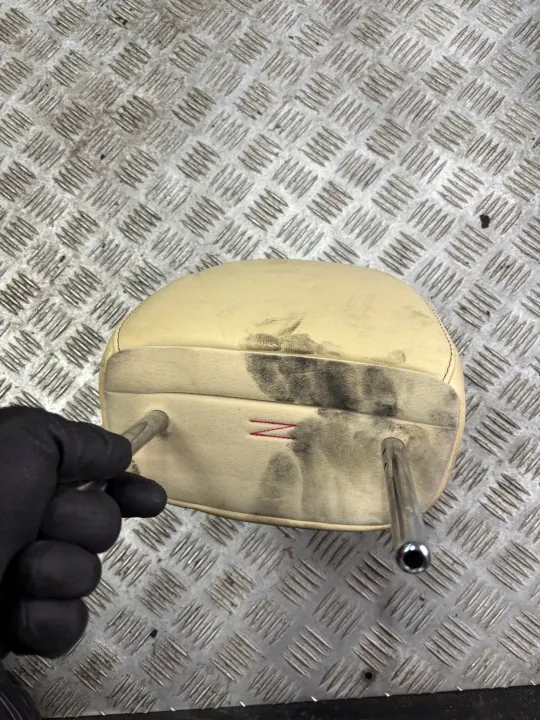 OEM Pääntuki Lexus NX 300 Etuistuin Oikea image 4