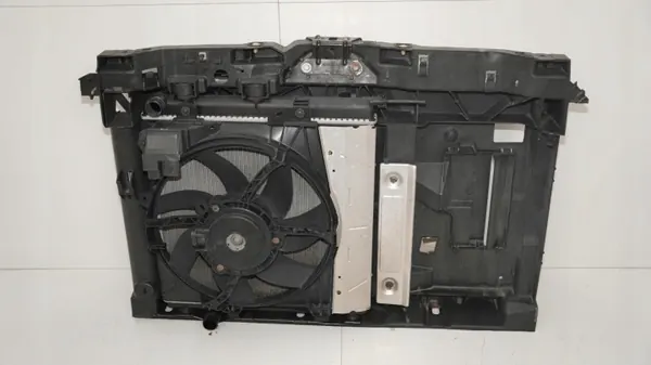 OEM 360179688 etuhihna Peugeot 2008 I:lle 2013-2019 image 6