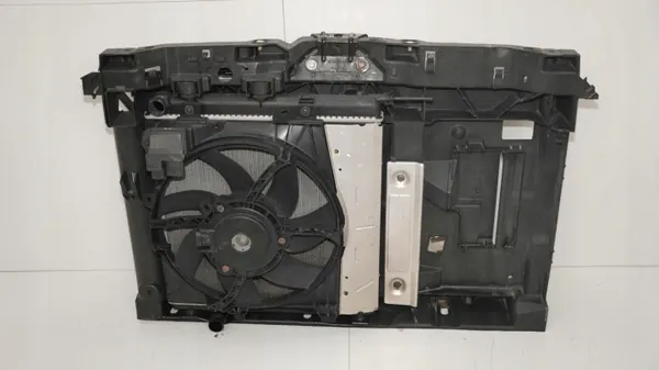 OEM 360179688 etuhihna Peugeot 2008 I:lle 2013-2019 image 7