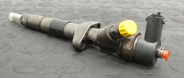 Inyector Renault Master 2.2 DCI OE 0445110102 image 2